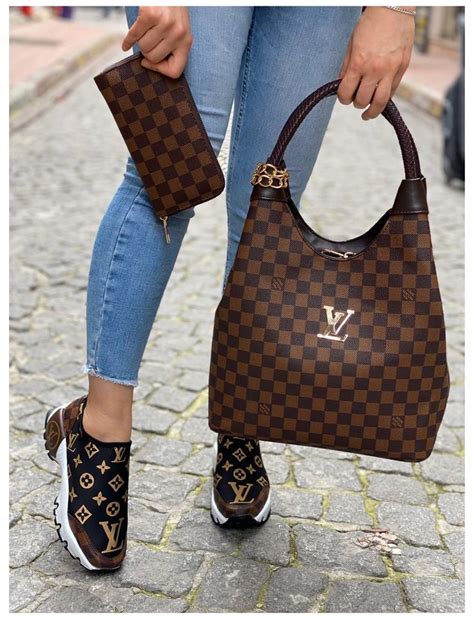 louis vuitton bags sneakers